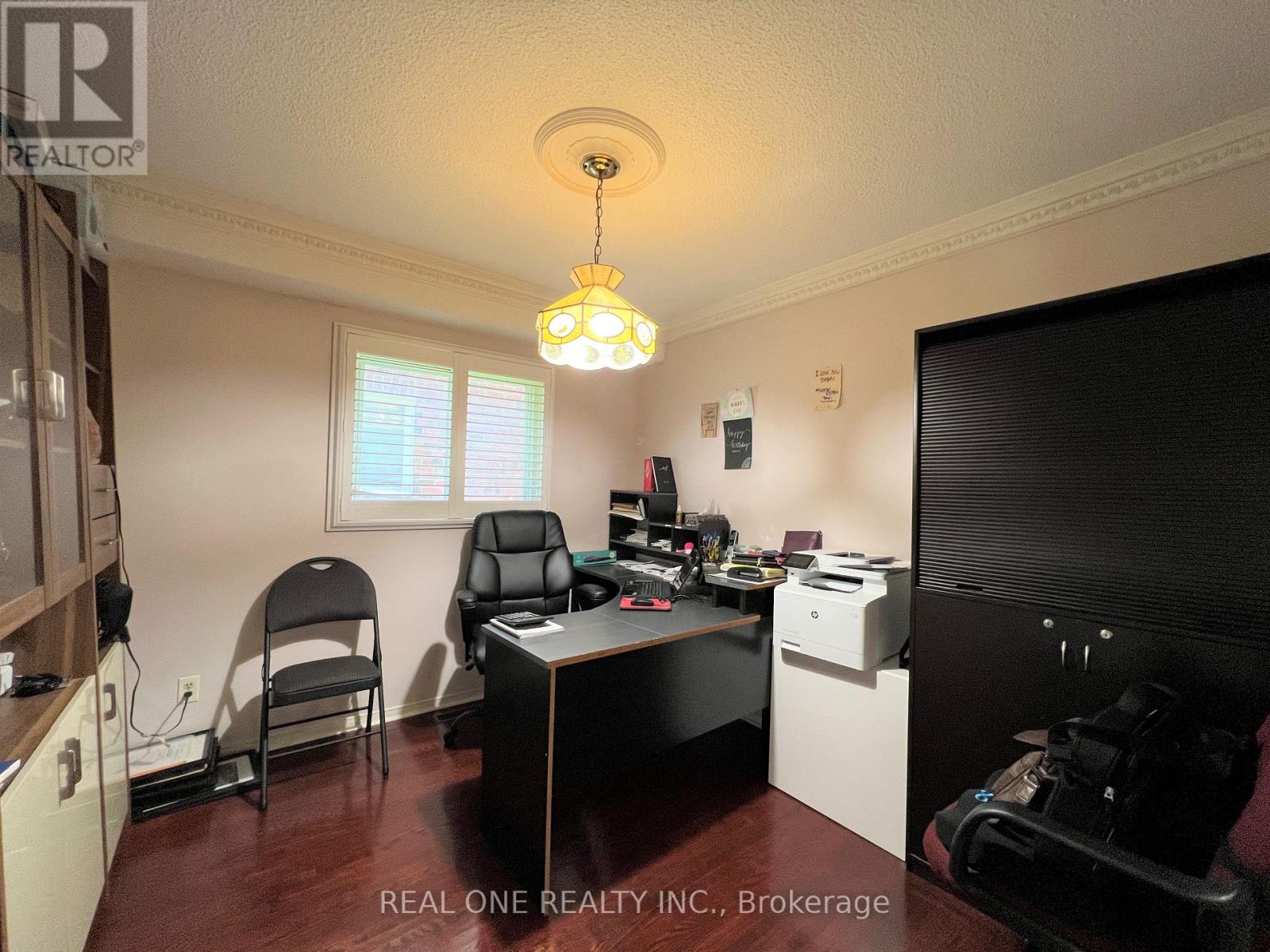 6403 Osprey Boulevard, Mississauga, Ontario  L5N 6E5 - Photo 5 - W13132452