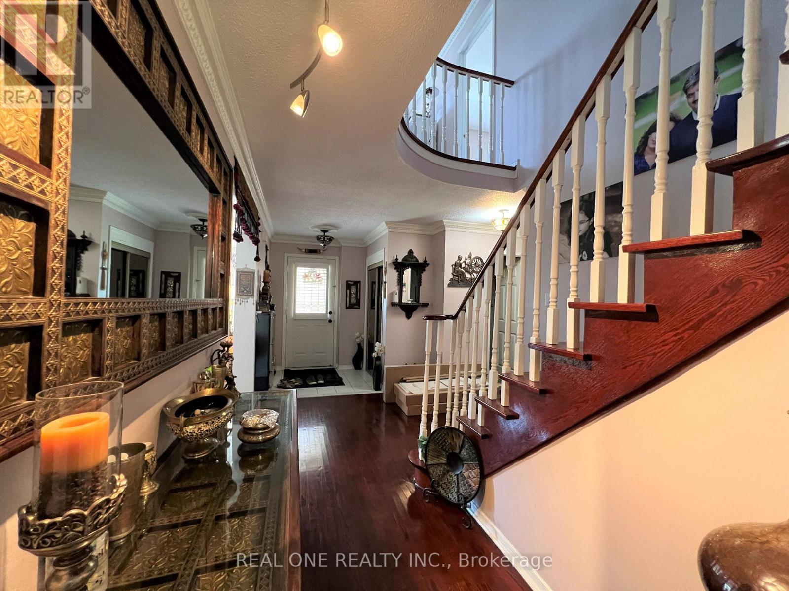 6403 Osprey Boulevard, Mississauga, Ontario  L5N 6E5 - Photo 6 - W13132452