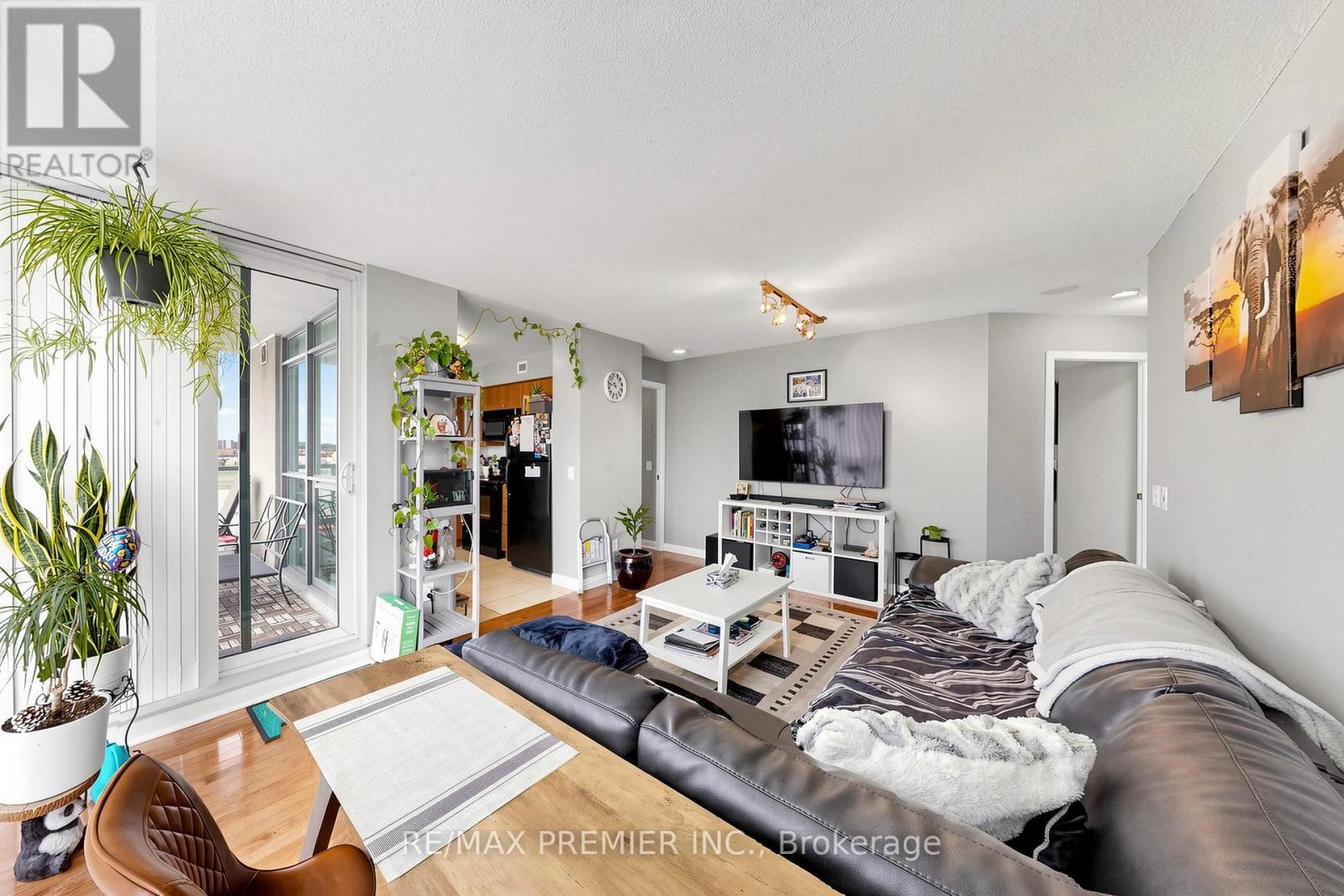 1007 - 235 Sherway Gardens Road, Toronto, Ontario  M9C 0A2 - Photo 14 - W13132456