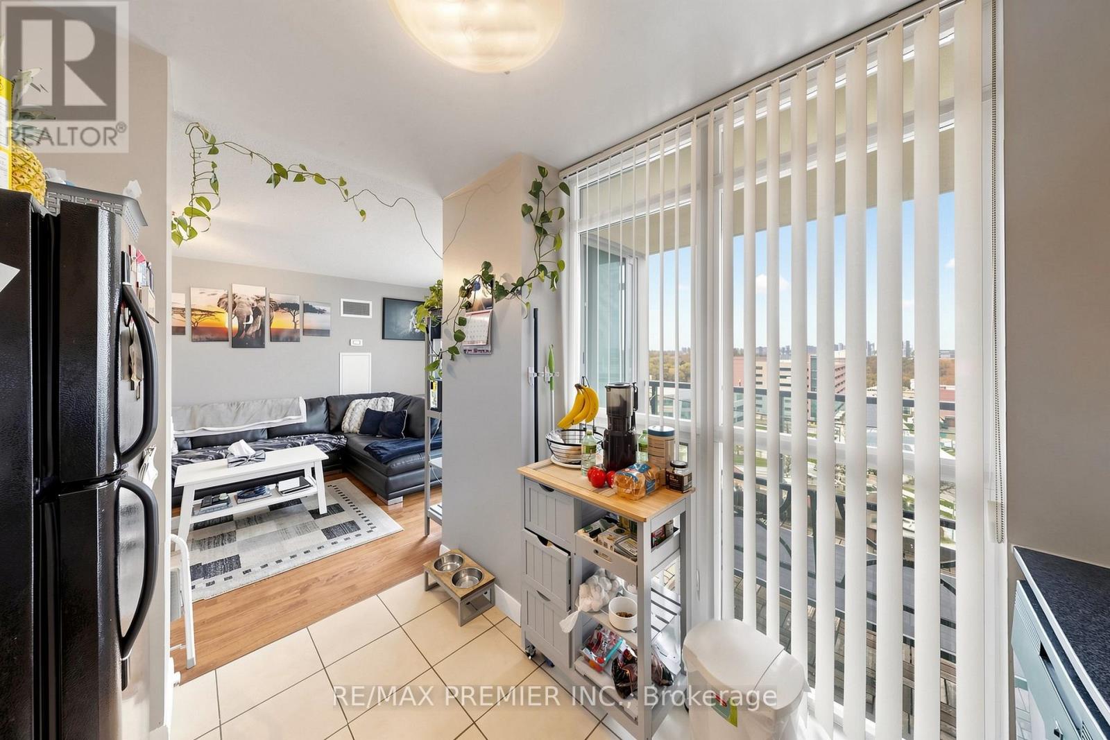 1007 - 235 Sherway Gardens Road, Toronto, Ontario  M9C 0A2 - Photo 17 - W13132456