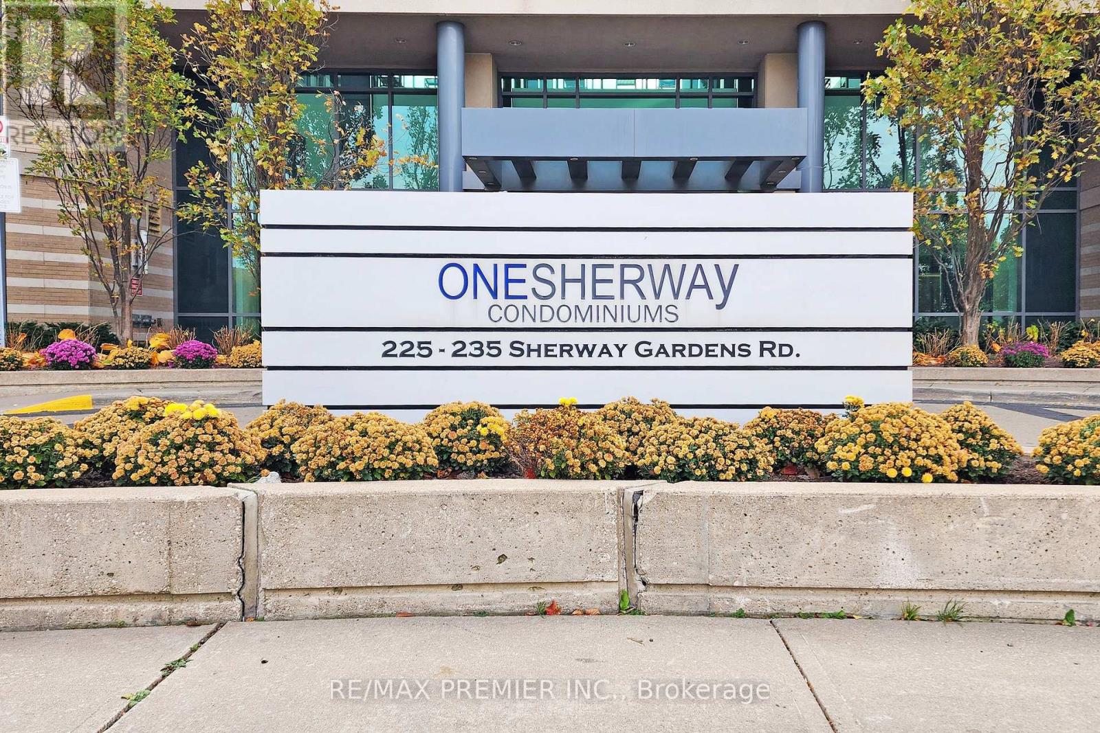1007 - 235 Sherway Gardens Road, Toronto, Ontario  M9C 0A2 - Photo 3 - W13132456