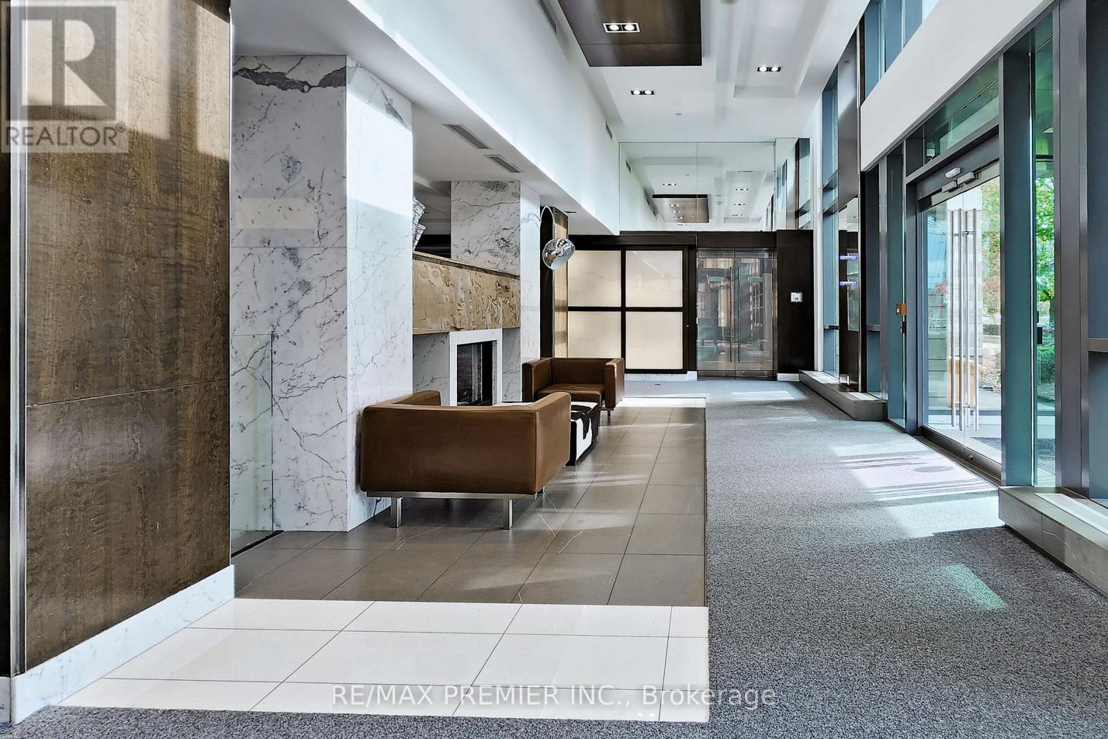 1007 - 235 Sherway Gardens Road, Toronto, Ontario  M9C 0A2 - Photo 5 - W13132456