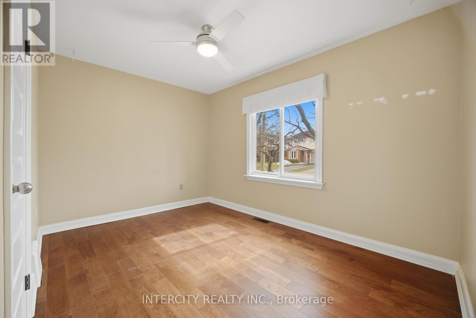 1a Sophia Street, Brampton, Ontario  L6V 1T8 - Photo 12 - W13132492