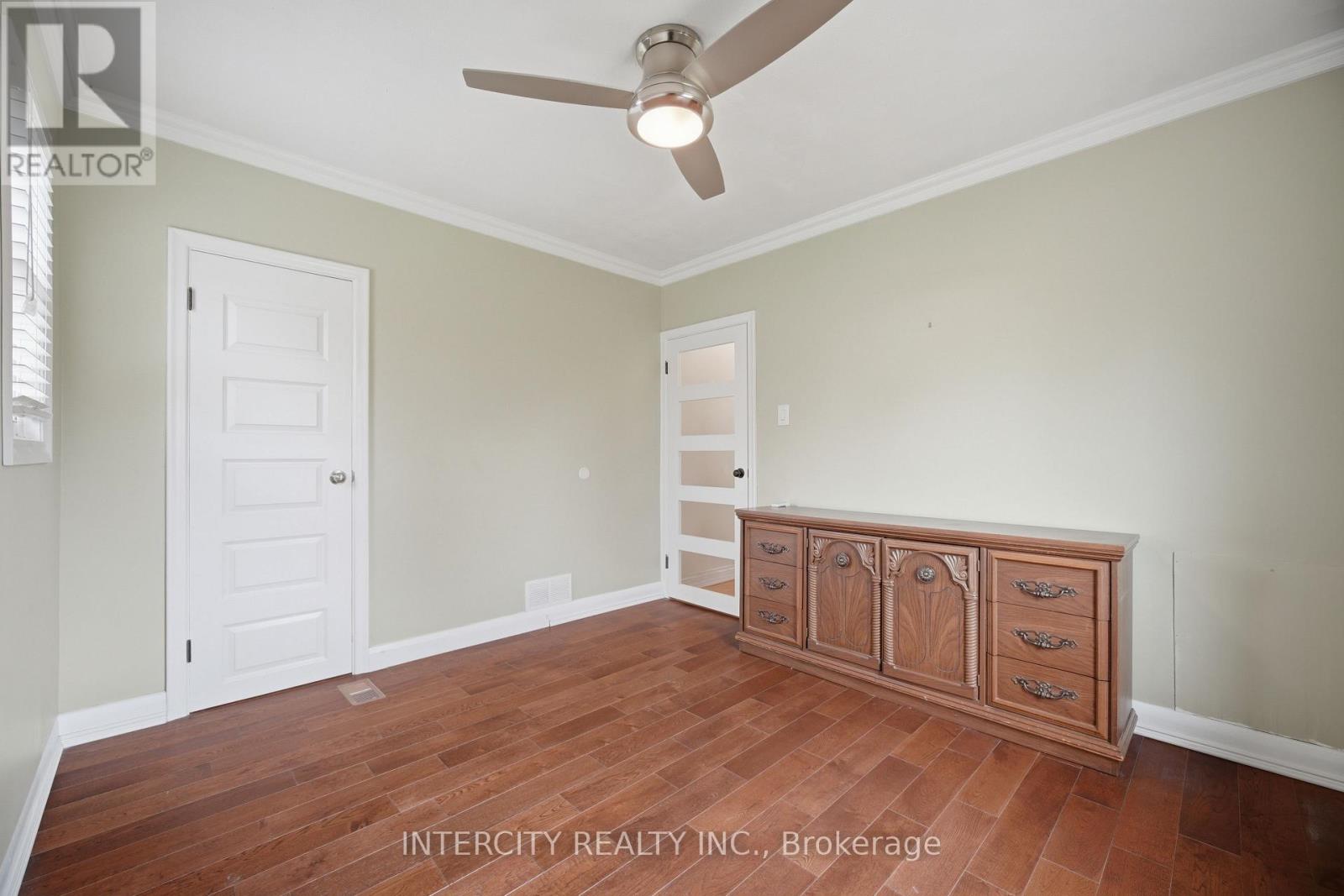 1a Sophia Street, Brampton, Ontario  L6V 1T8 - Photo 14 - W13132492