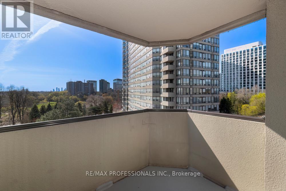 702 - 1320 Islington Avenue, Toronto, Ontario  M9A 5C6 - Photo 23 - W13132530