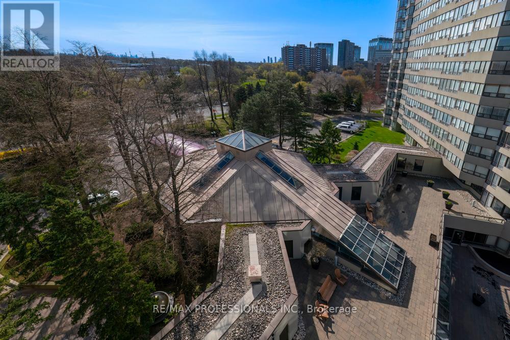 702 - 1320 Islington Avenue, Toronto, Ontario  M9A 5C6 - Photo 25 - W13132530