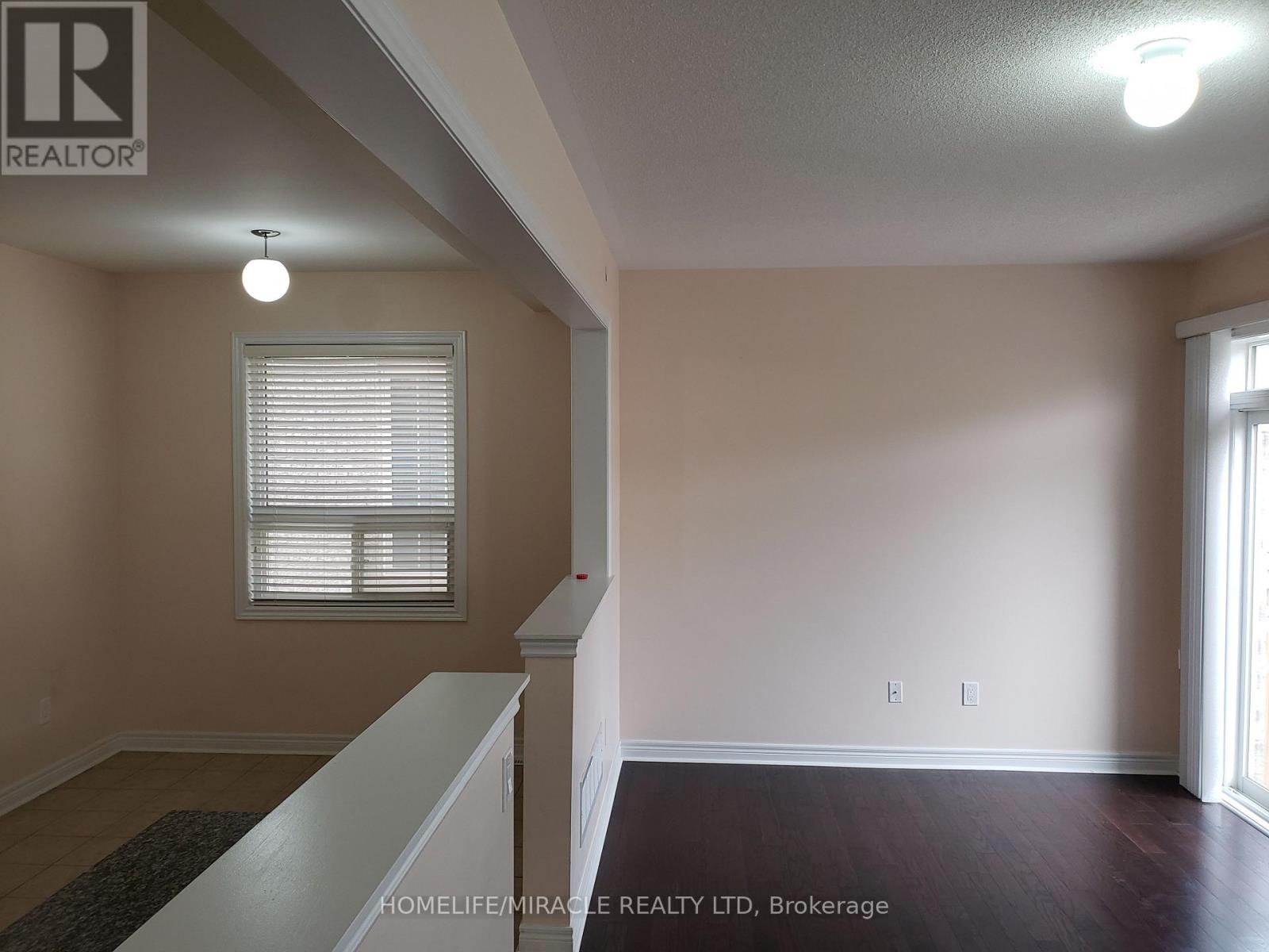 30 Gower Crescent, Brampton, Ontario  L6R 0Y1 - Photo 14 - W13132534