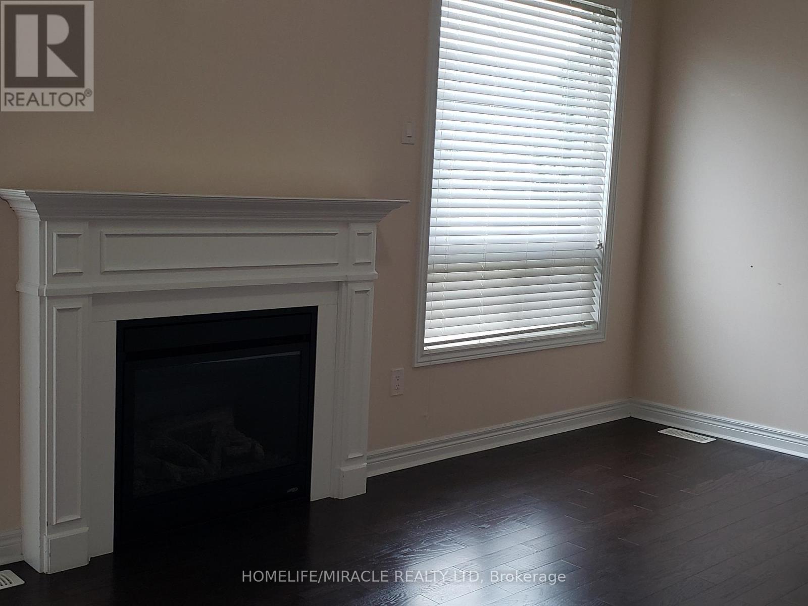 30 Gower Crescent, Brampton, Ontario  L6R 0Y1 - Photo 8 - W13132534