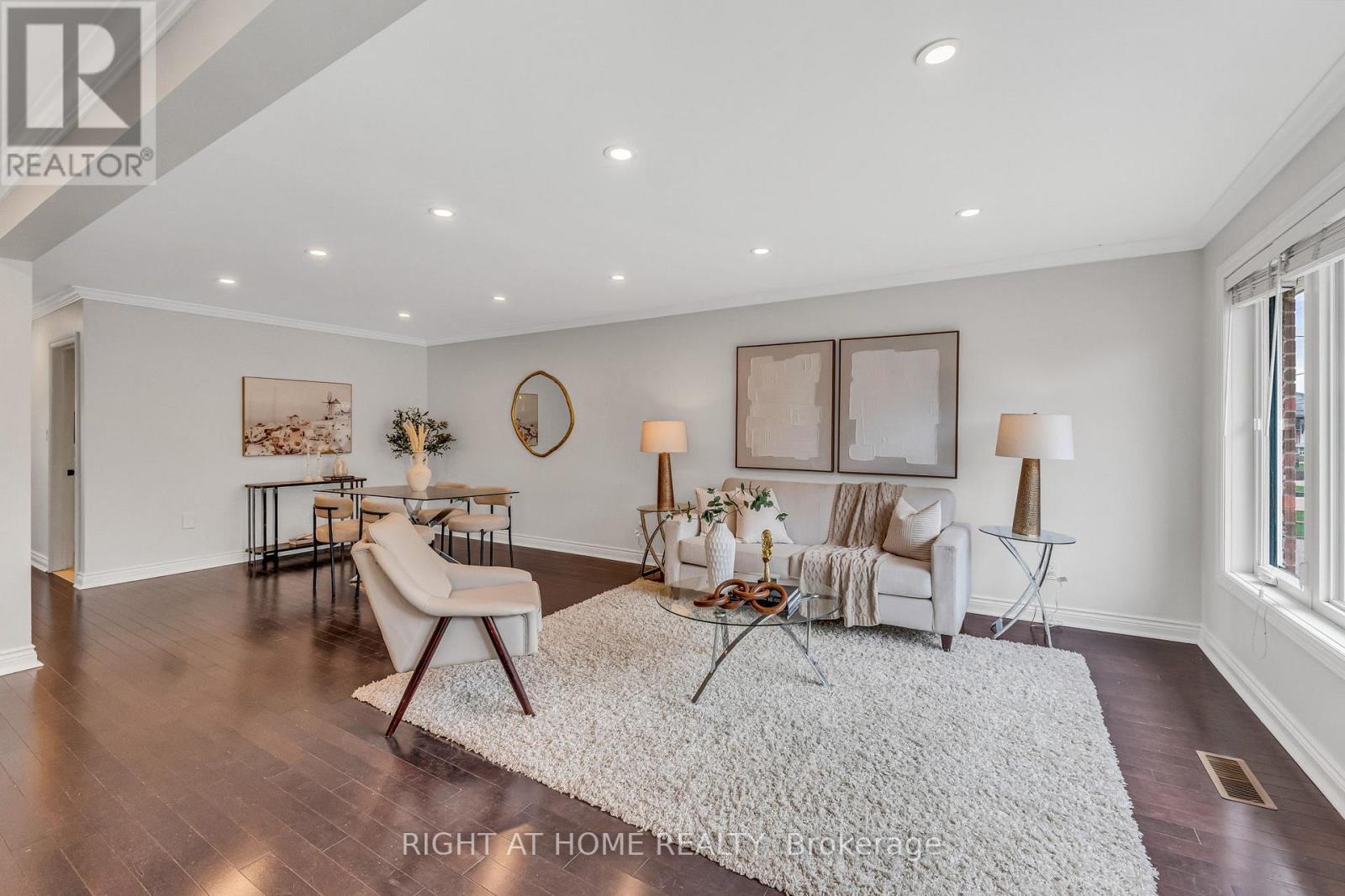 110 Victory Drive, Toronto, Ontario  M3M 2J8 - Photo 14 - W13132598