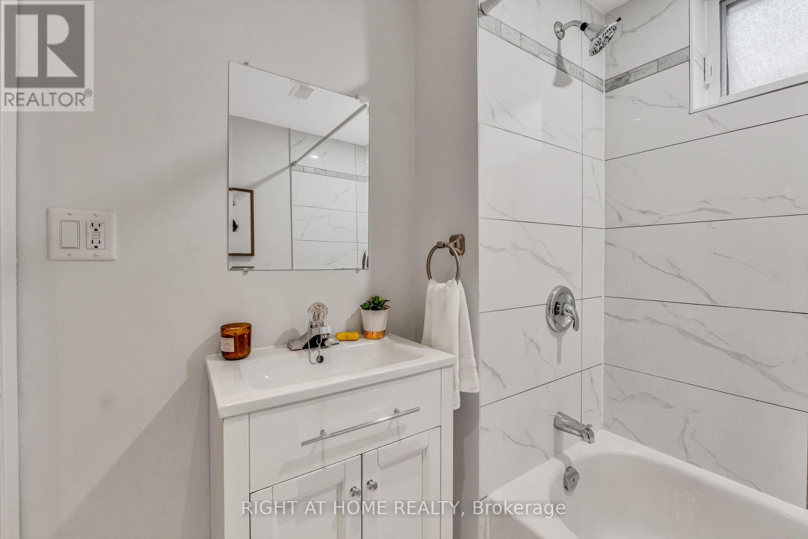 110 Victory Drive, Toronto, Ontario  M3M 2J8 - Photo 38 - W13132598