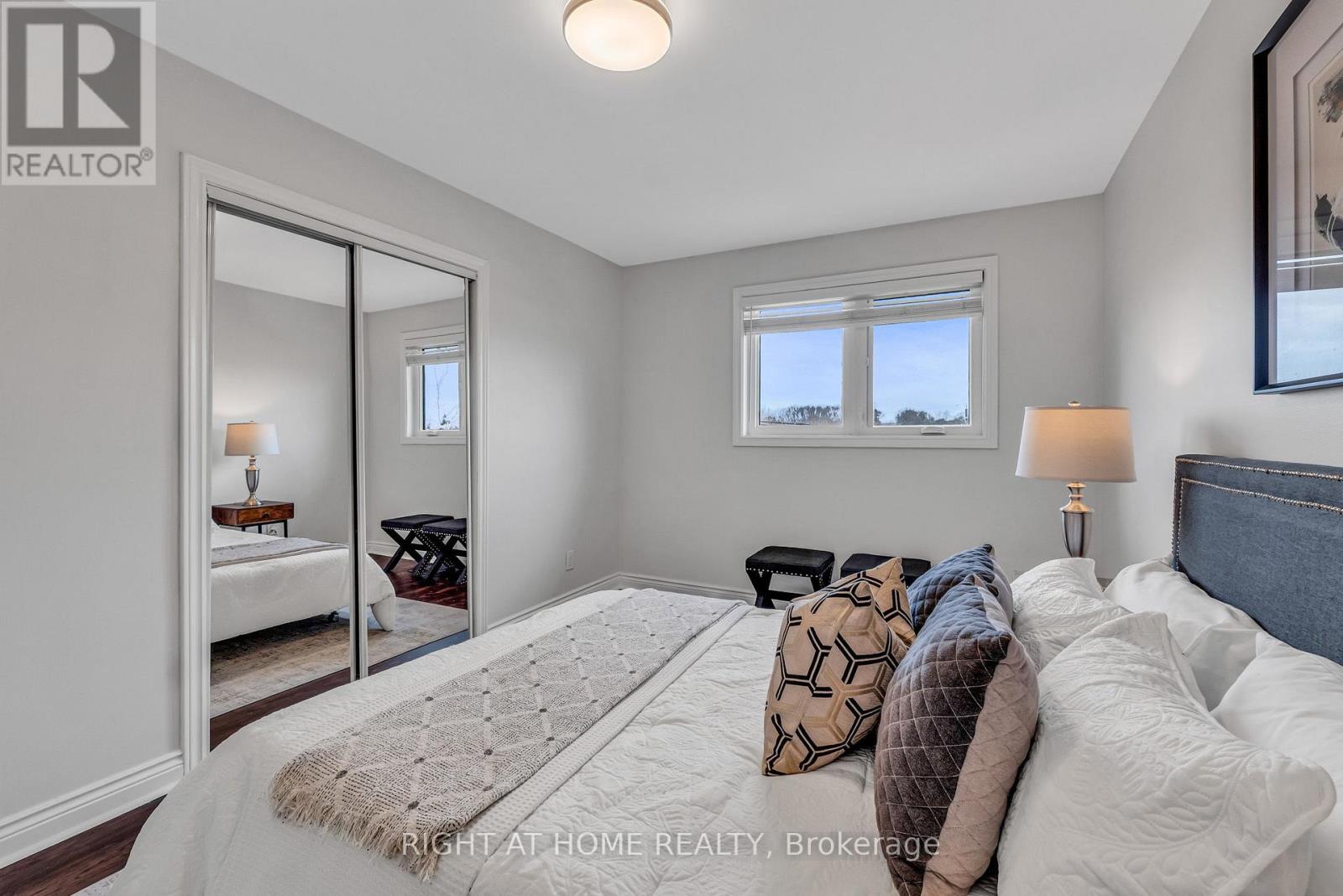 110 Victory Drive, Toronto, Ontario  M3M 2J8 - Photo 8 - W13132598