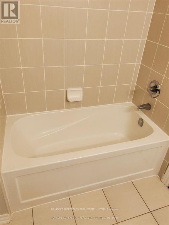 16 Morra Avenue W, Caledon, Ontario  L7E 4K5 - Photo 6 - W13132604