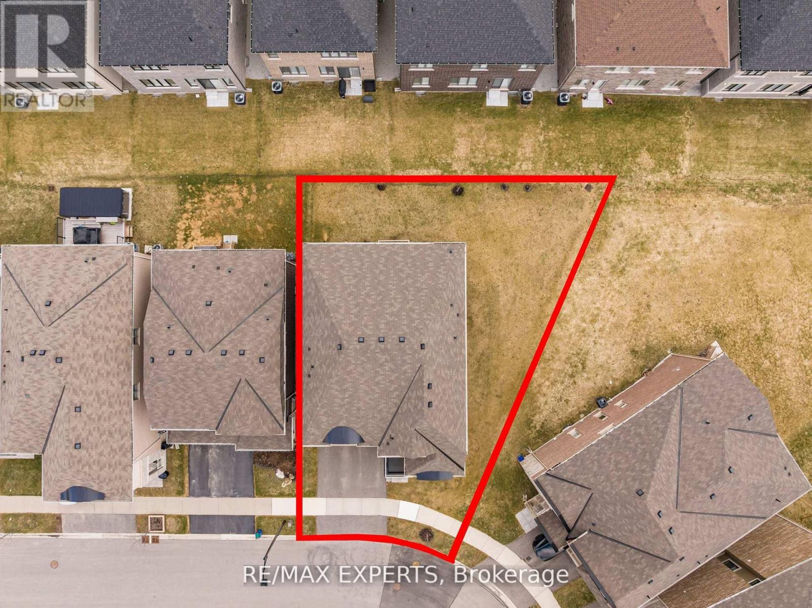 857 Magnolia Terrace, Milton, Ontario  L9E 1R2 - Photo 3 - W13132624