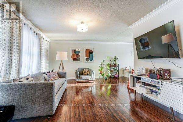 1980 Hartland Drive, Mississauga, Ontario  L5J 1M6 - Photo 6 - W13132642