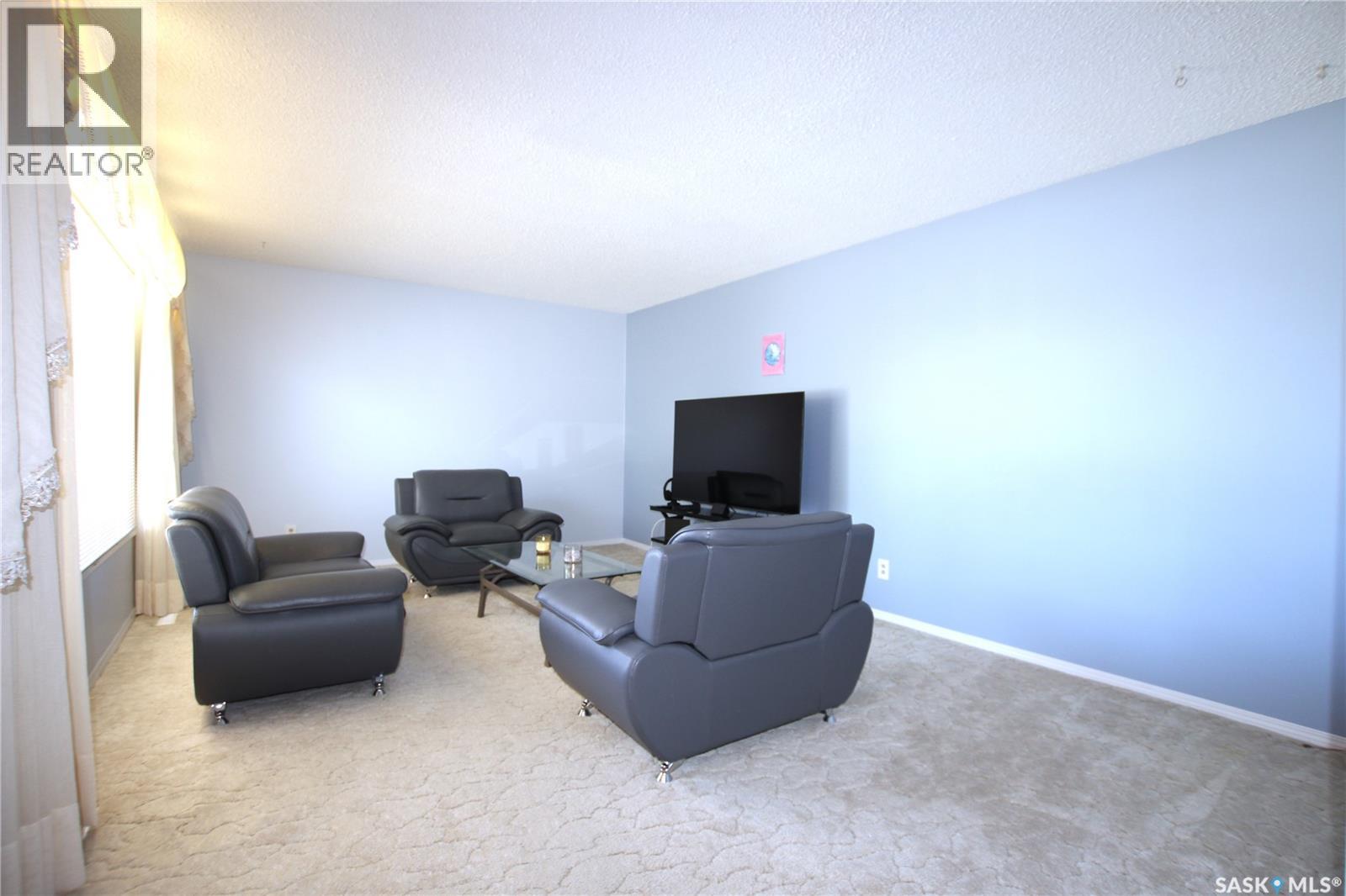 69 Dalewood Crescent, Yorkton, Saskatchewan  S3N 2P6 - Photo 11 - SK035955