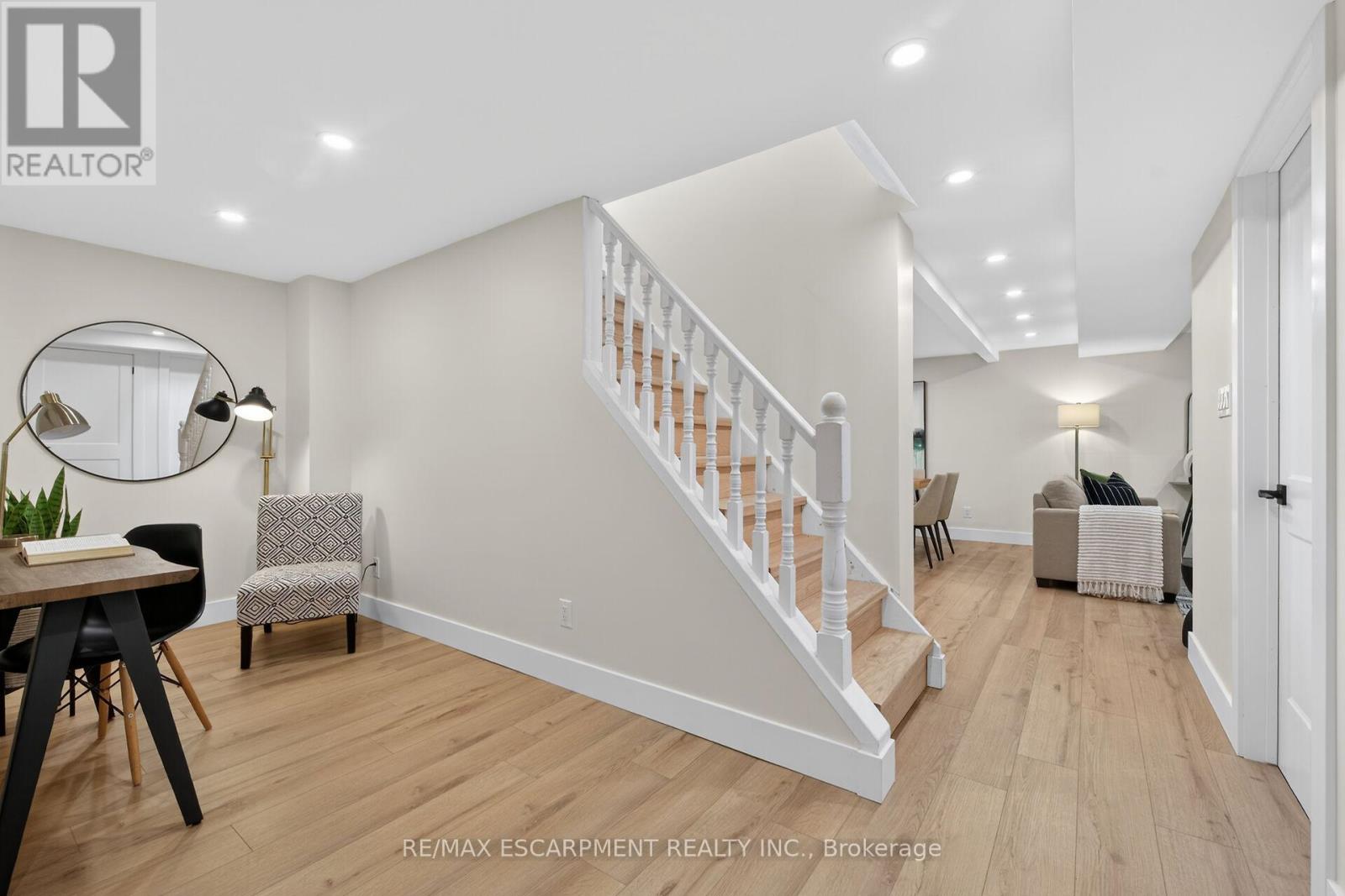 257 Queen Victoria Drive, Hamilton, Ontario  L8W 1G4 - Photo 34 - X13132532