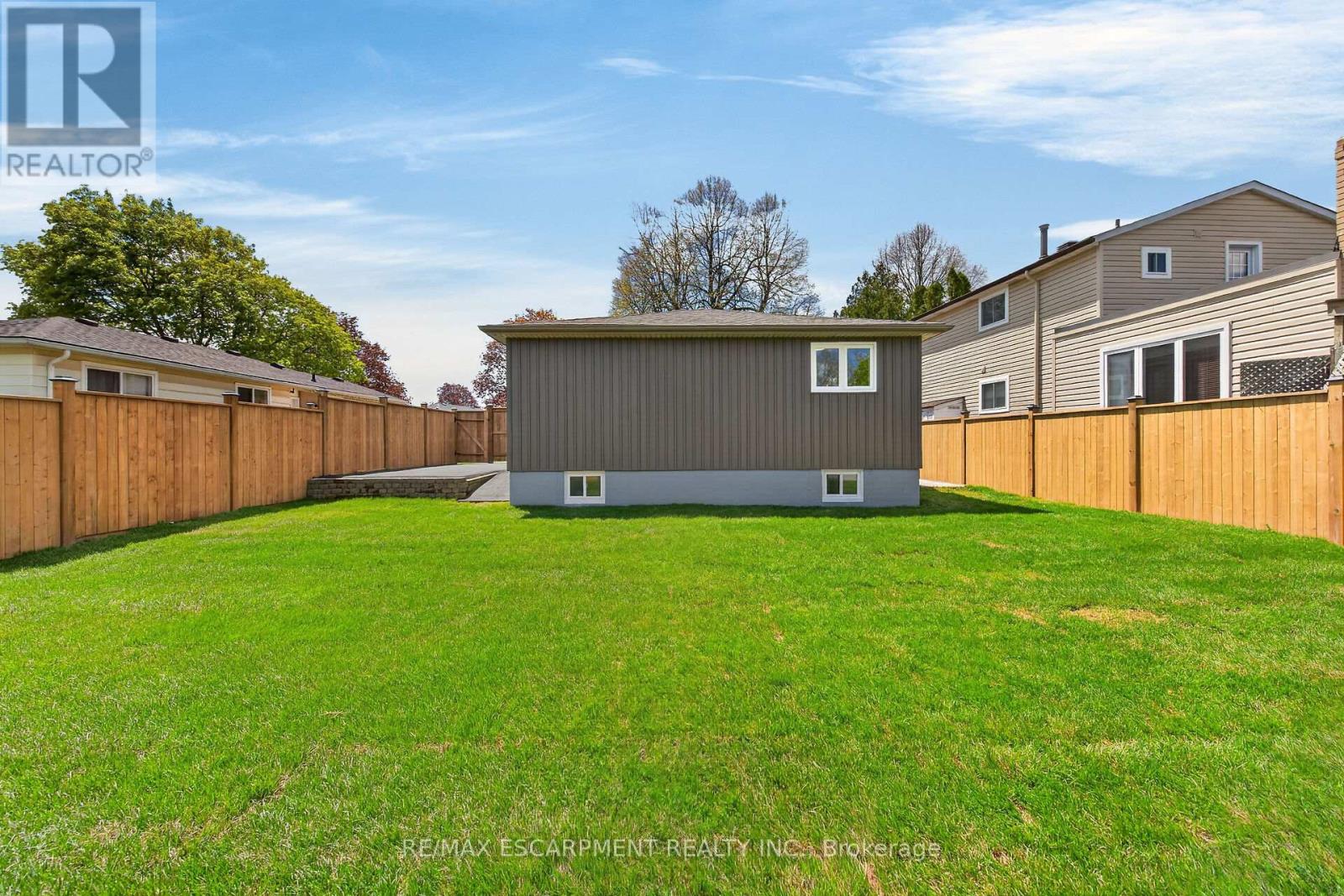 257 Queen Victoria Drive, Hamilton, Ontario  L8W 1G4 - Photo 47 - X13132532