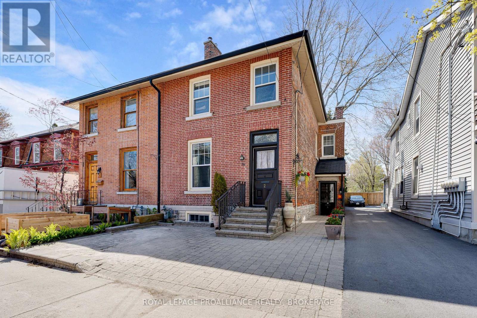 56 Wellington Street, Kingston, Ontario  K7L 3C3 - Photo 3 - X13132812