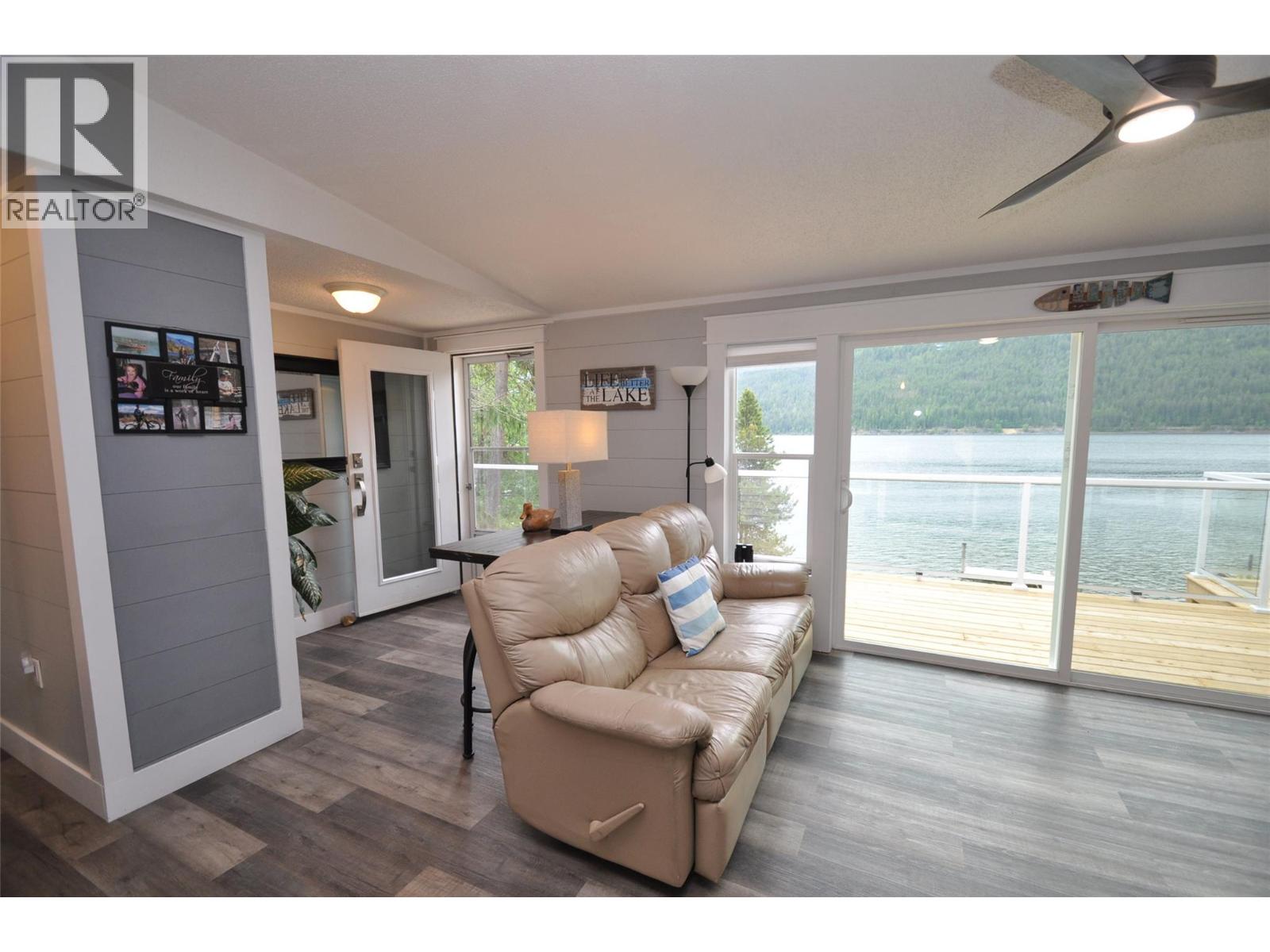 5604 Highway 3a Highway, Nelson, British Columbia  V1L 6N7 - Photo 18 - 10387681