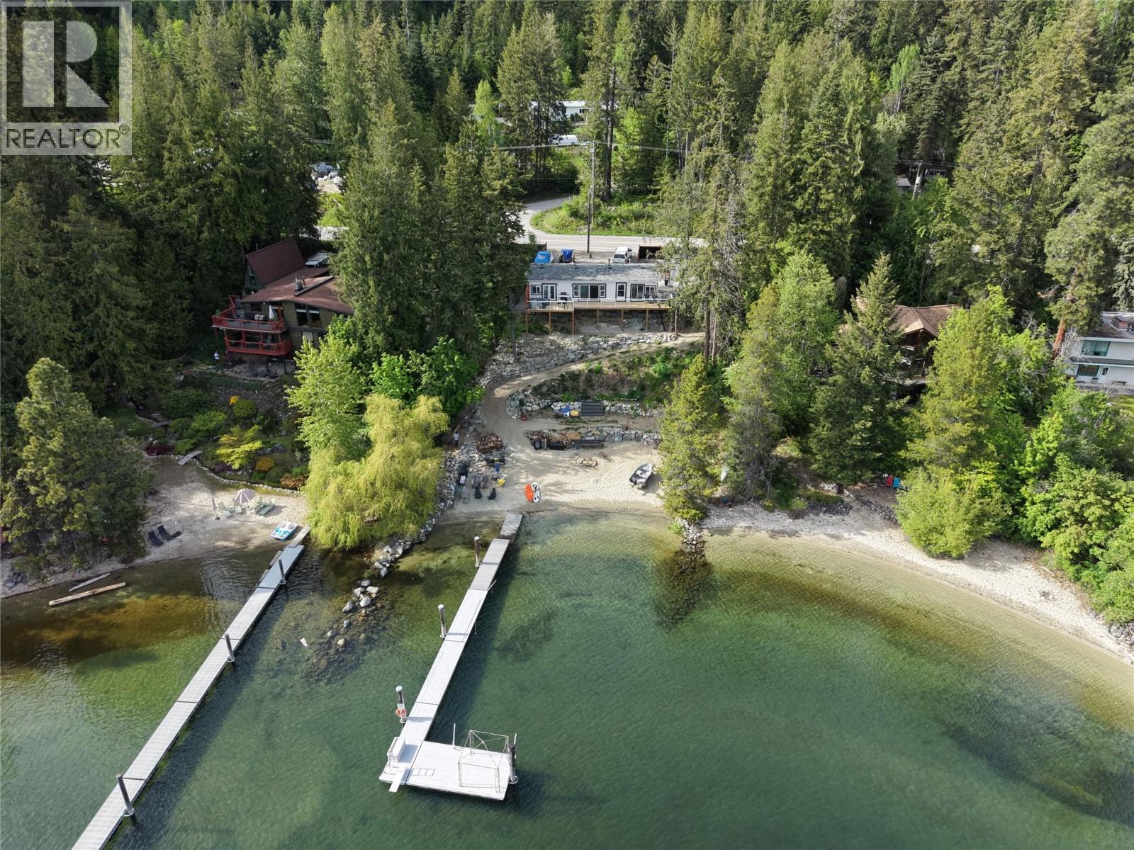 5604 Highway 3a Highway, Nelson, British Columbia  V1L 6N7 - Photo 3 - 10387681
