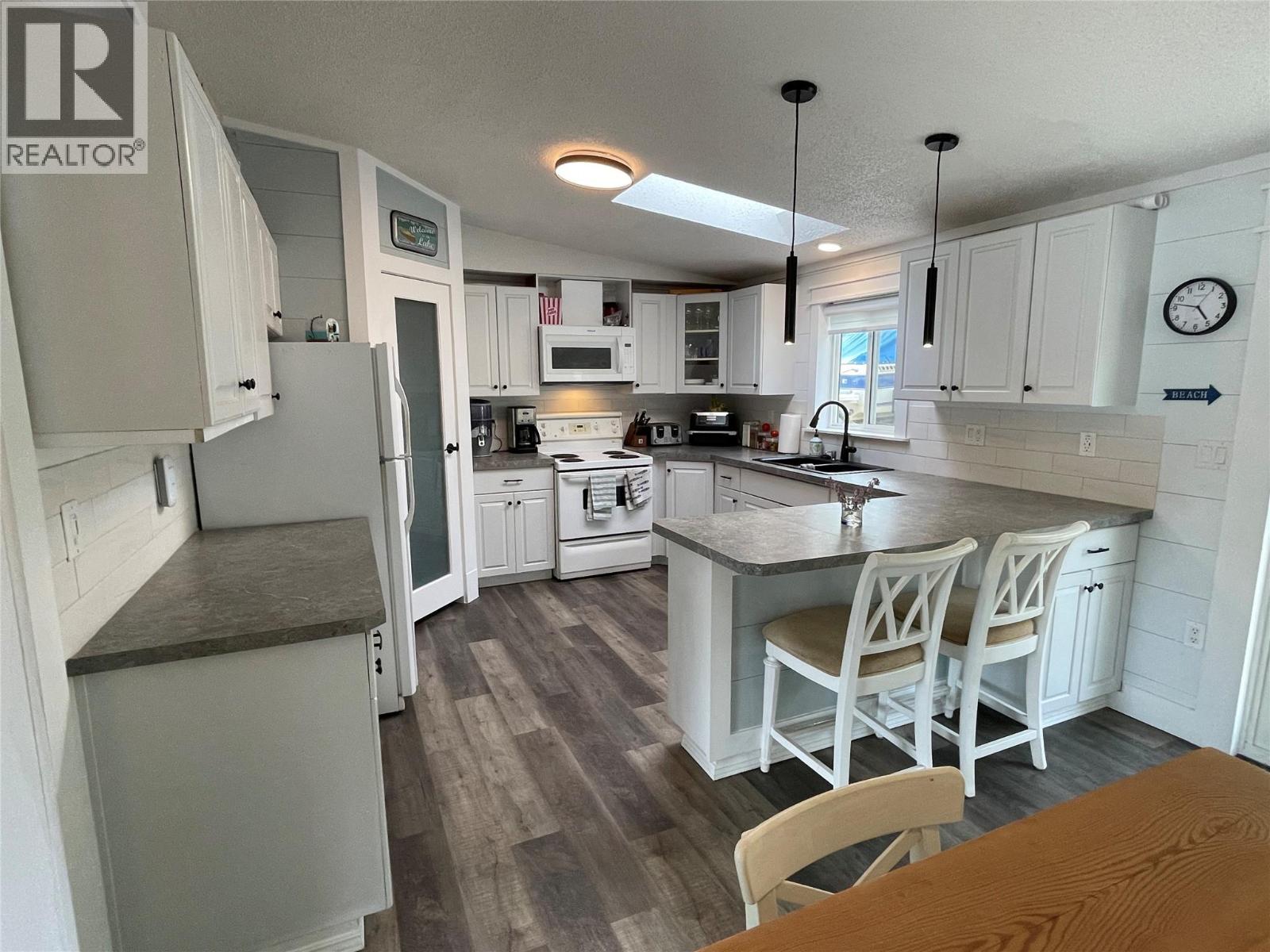 5604 Highway 3a Highway, Nelson, British Columbia  V1L 6N7 - Photo 20 - 10387681