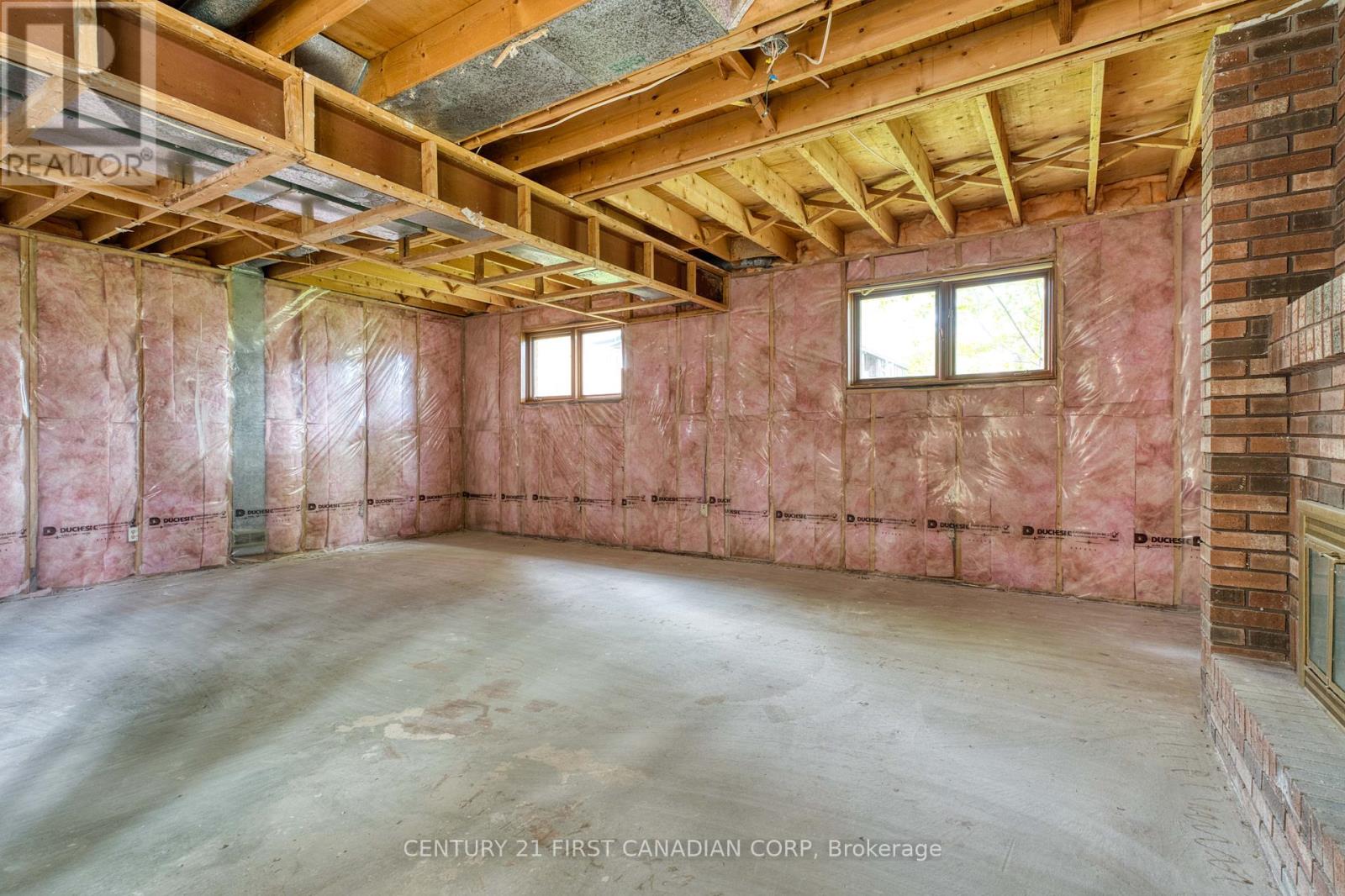 24 Blanchard Crescent, London North, Ontario  N6G 4E2 - Photo 23 - X13132776