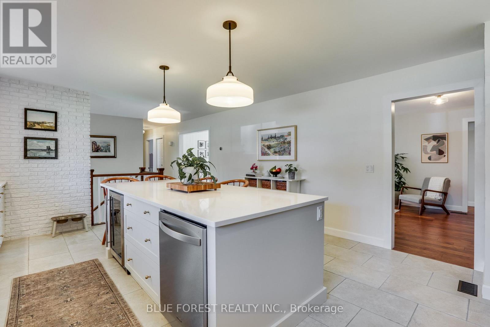 225 Coulton Drive, West Perth, Ontario  N0K 1N0 - Photo 5 - X13132876