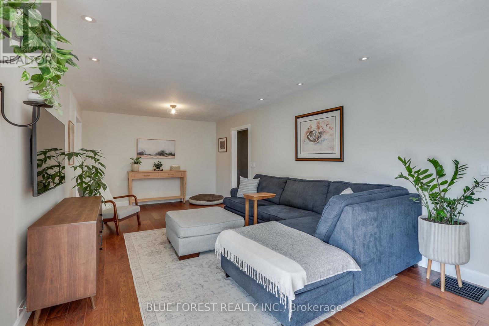 225 Coulton Drive, West Perth, Ontario  N0K 1N0 - Photo 8 - X13132876