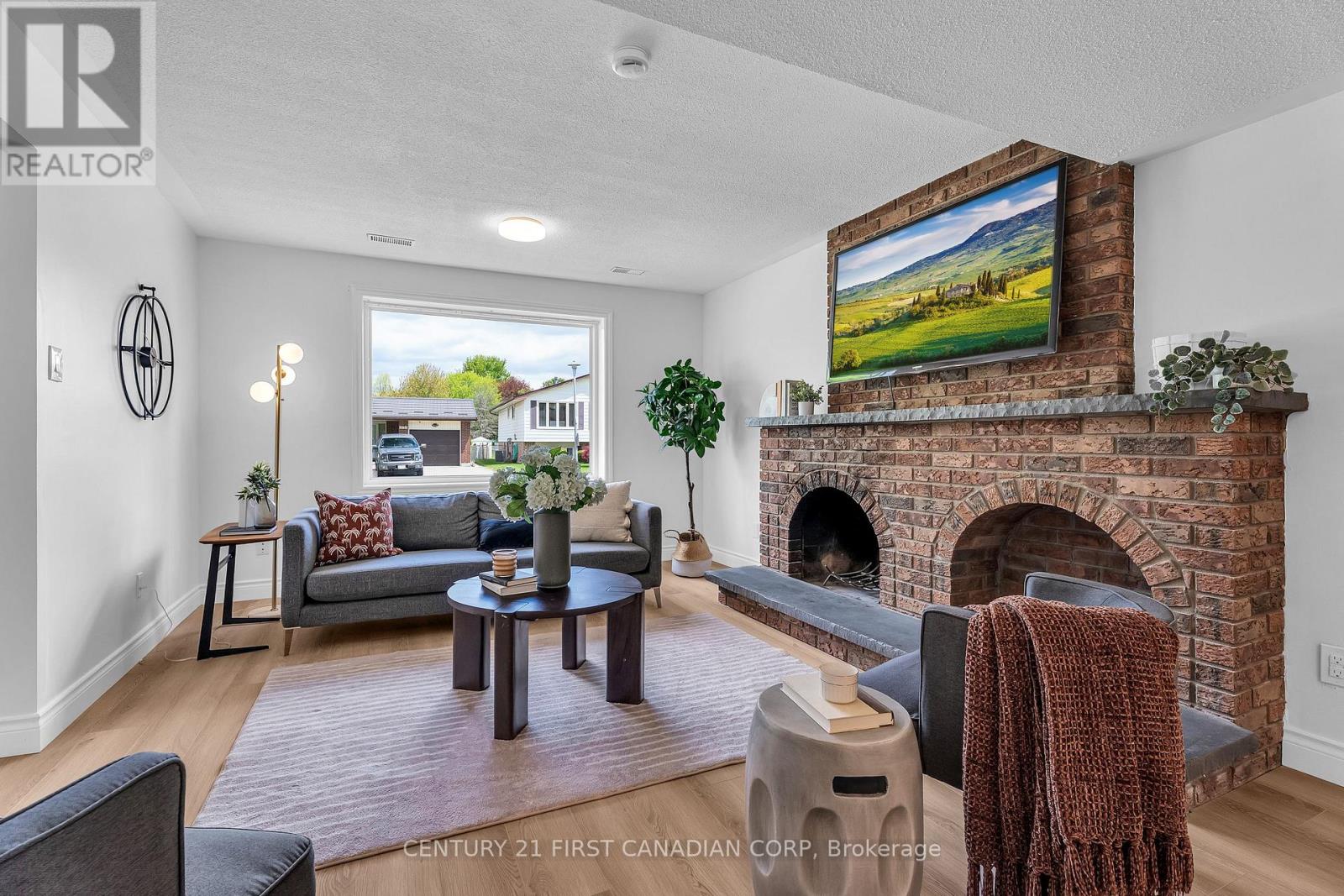 1233 Ernest Avenue, London South, Ontario  N6E 2B2 - Photo 6 - X13132962