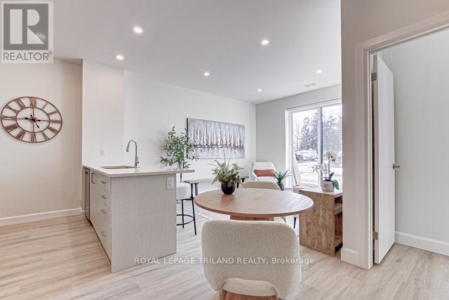 106 - 75 Walnut Street, St. Thomas, Ontario  N5R 2Y7 - Photo 2 - X13133040