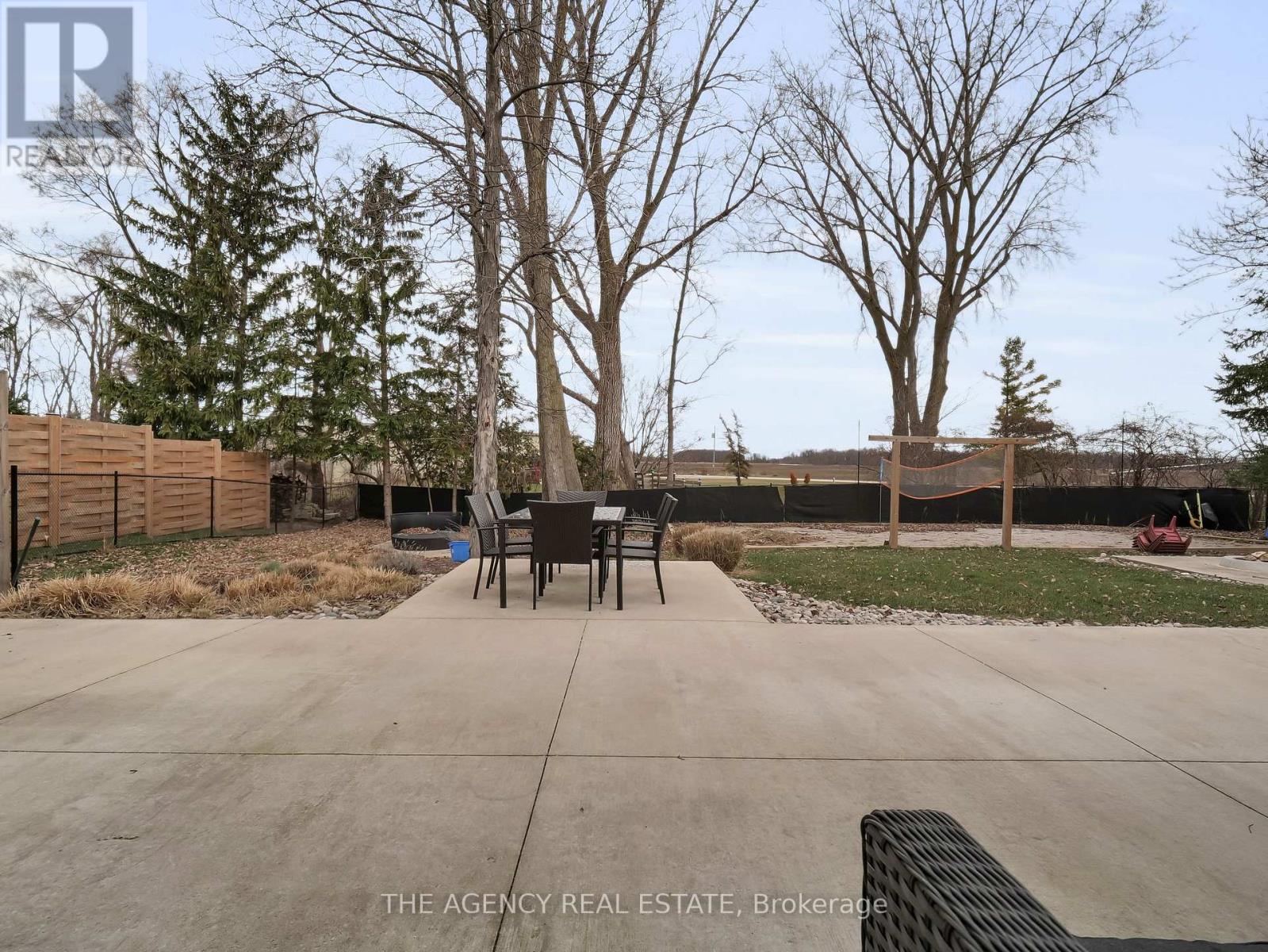 8464 Adams Court, Lambton Shores, Ontario  N0M 1T0 - Photo 27 - X13133104
