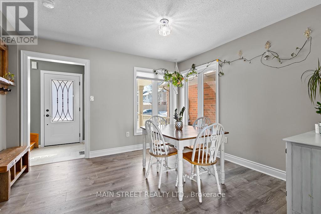 26 John W Taylor Avenue, New Tecumseth, Ontario  L9R 0B5 - Photo 12 - N12827310