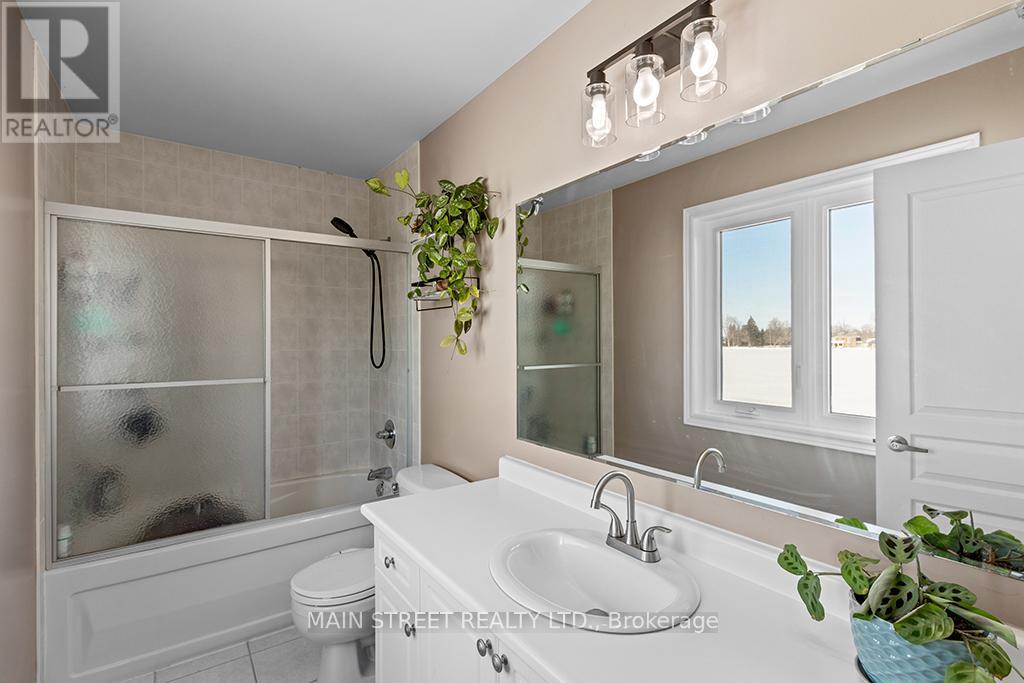 26 John W Taylor Avenue, New Tecumseth, Ontario  L9R 0B5 - Photo 17 - N12827310