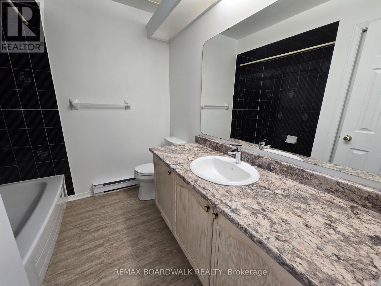 219 Briston Private, Ottawa, Ontario  K1G 5R5 - Photo 14 - X13132878