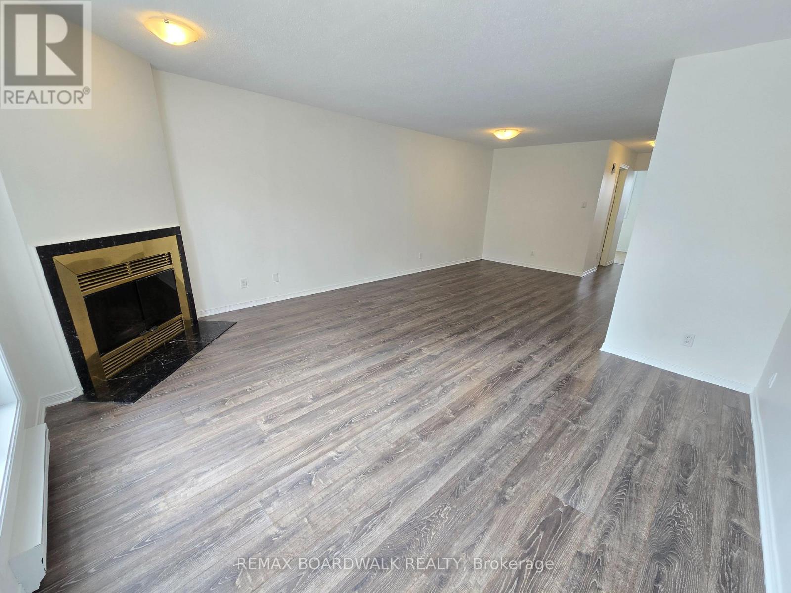 219 Briston Private, Ottawa, Ontario  K1G 5R5 - Photo 4 - X13132878