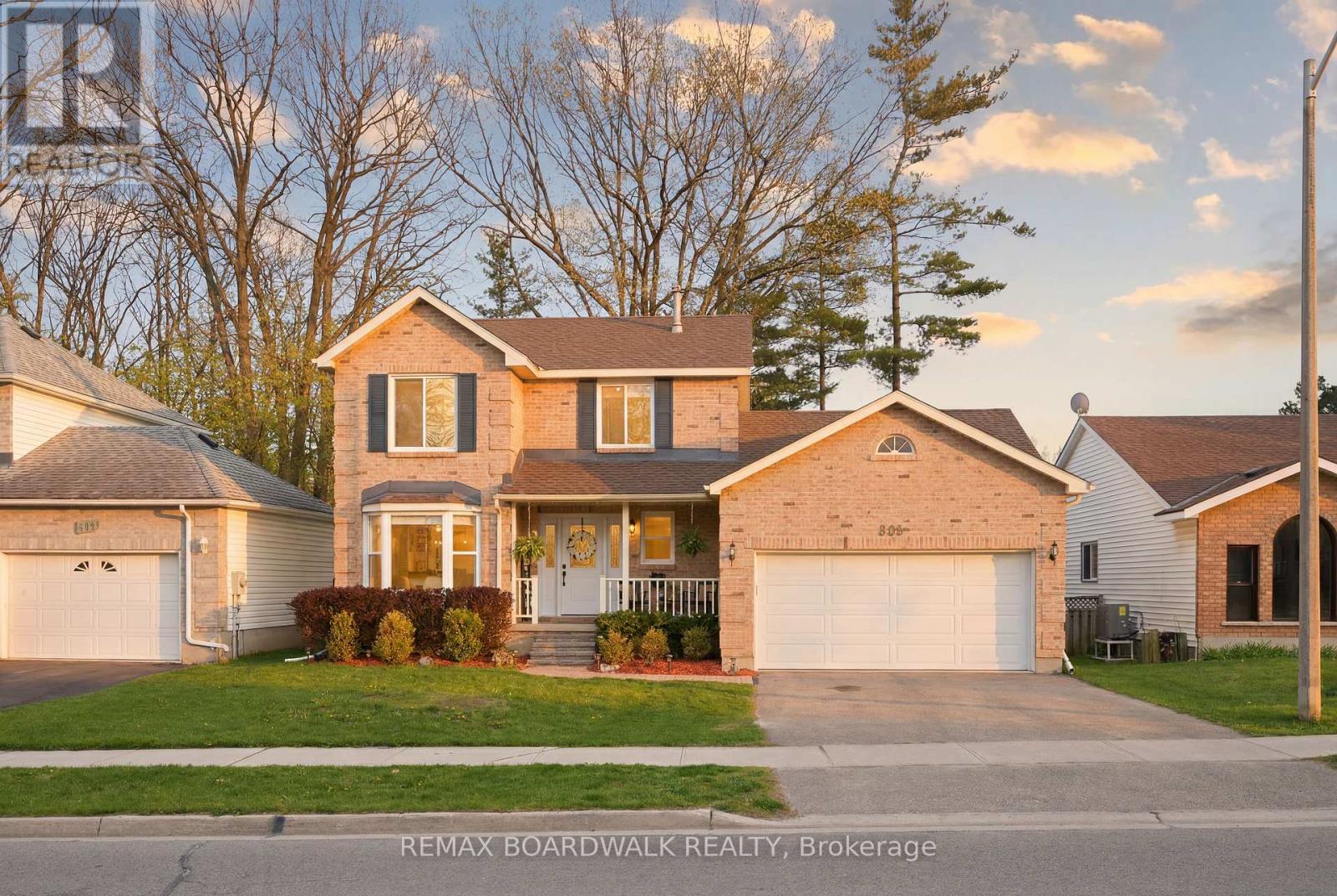 385 BROCK STREET, Brockville, Ontario