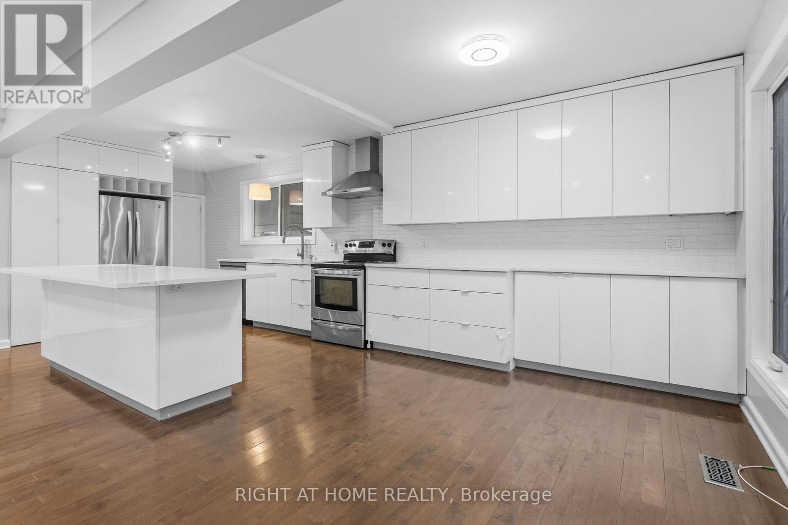 1808 Gilbert Avenue, Ottawa, Ontario  K2C 1A4 - Photo 14 - X13133058