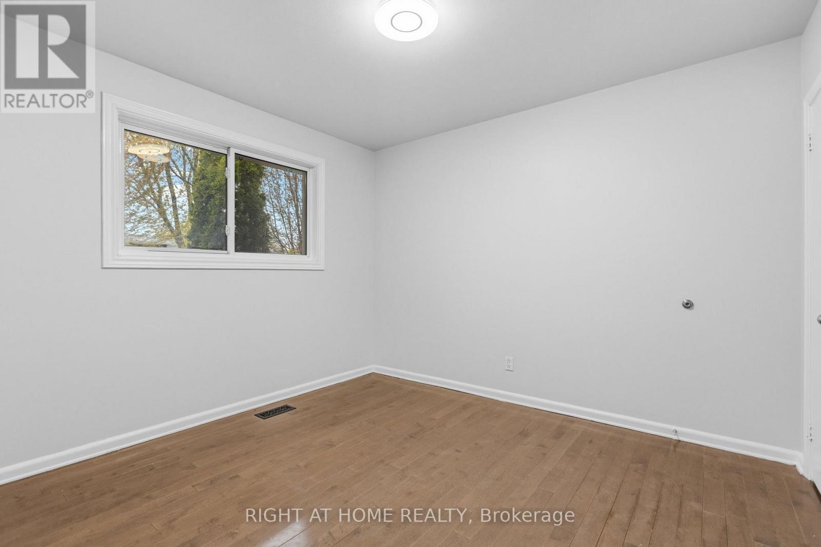 1808 Gilbert Avenue, Ottawa, Ontario  K2C 1A4 - Photo 20 - X13133058