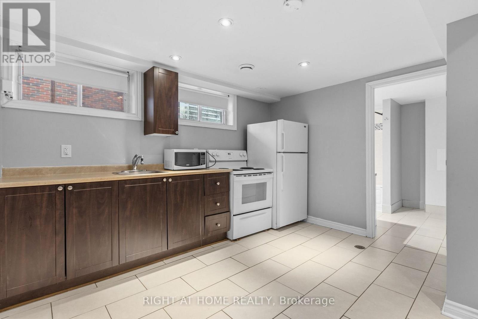 1808 Gilbert Avenue, Ottawa, Ontario  K2C 1A4 - Photo 37 - X13133058