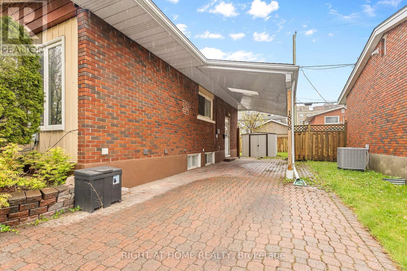 1808 Gilbert Avenue, Ottawa, Ontario  K2C 1A4 - Photo 5 - X13133058