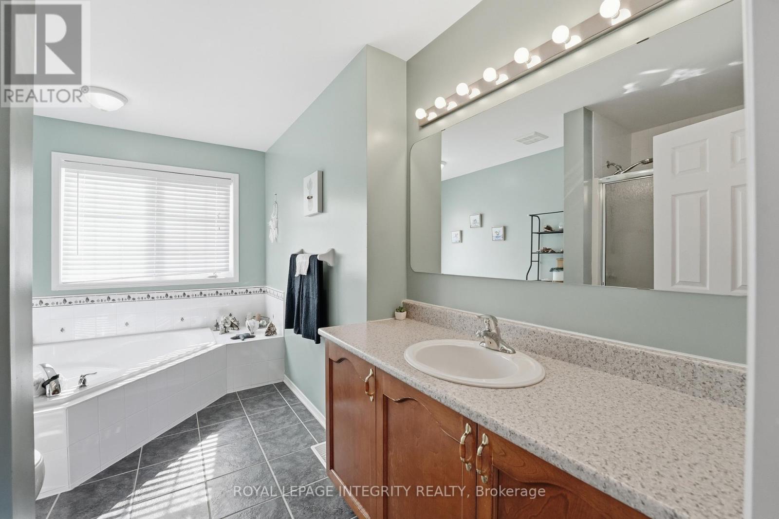 127 Stoney Pond Court, Ottawa, Ontario  K2S 2E6 - Photo 24 - X12977778