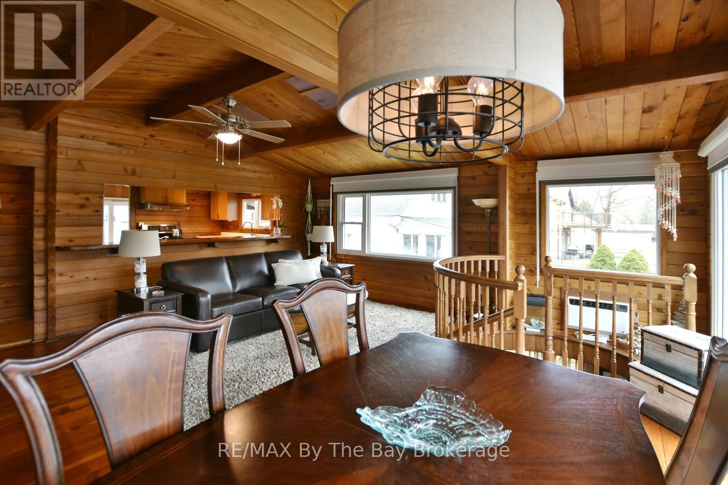 39 Old Mosley Street, Wasaga Beach, Ontario  L9Z 2J8 - Photo 20 - S13132896