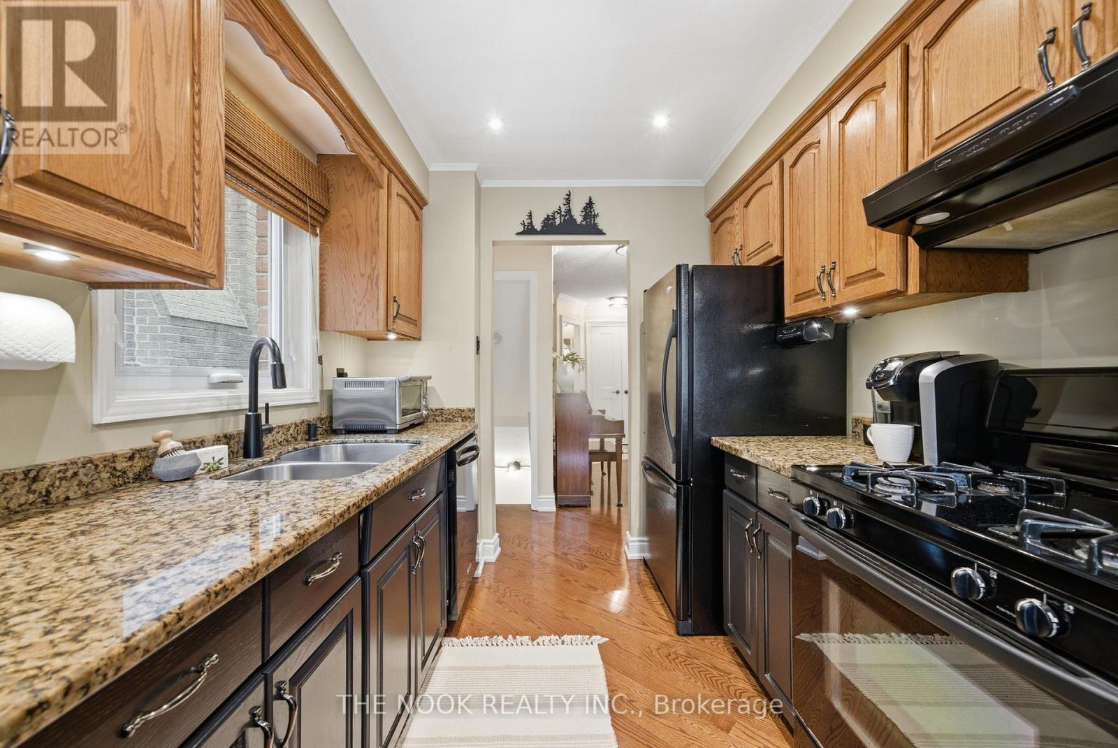 7 Brocklesby Crescent, Ajax, Ontario L1T 2H9 - Photo 13 - E13132728