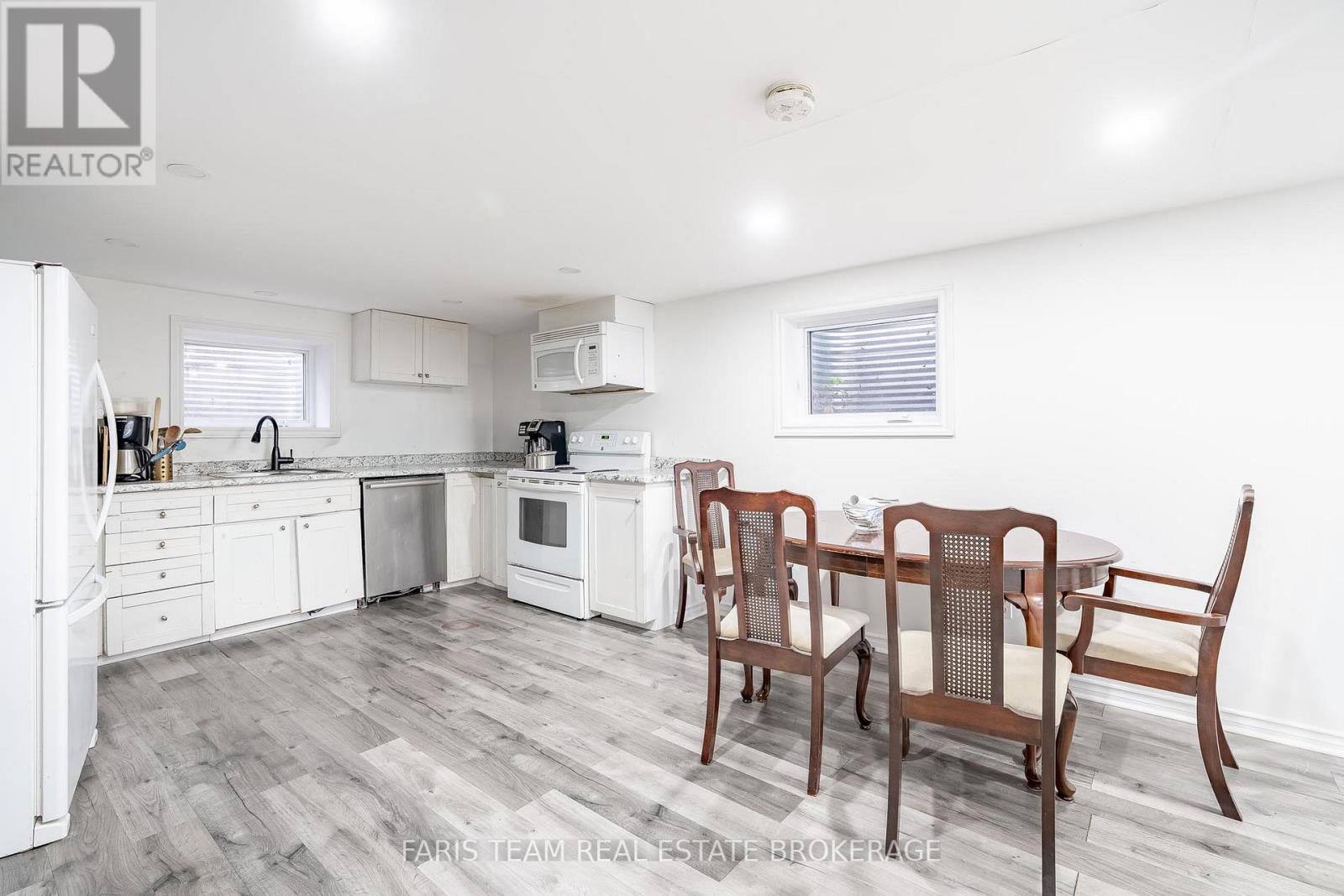 405 Bay Street, Midland, Ontario  L4R 1K7 - Photo 29 - S13095214