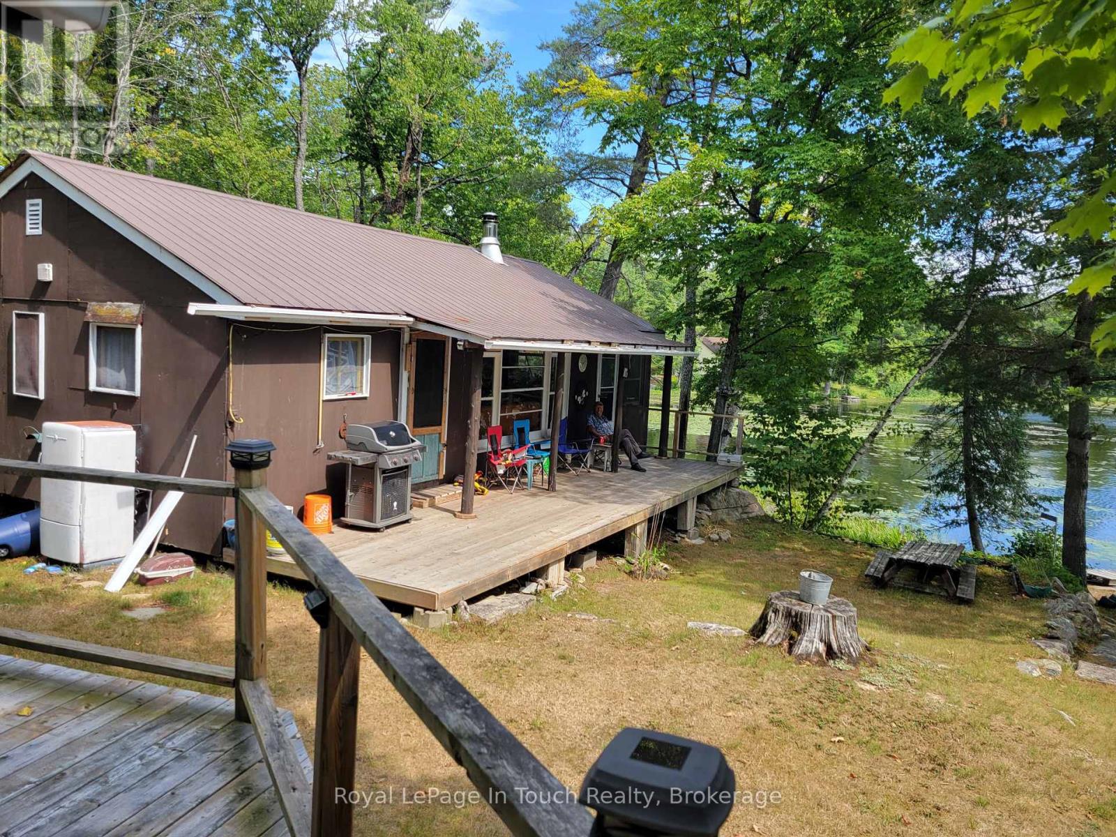 20 Sr404 Severn River, Muskoka Lakes, Ontario  L0K 1E0 - Photo 1 - X13132844