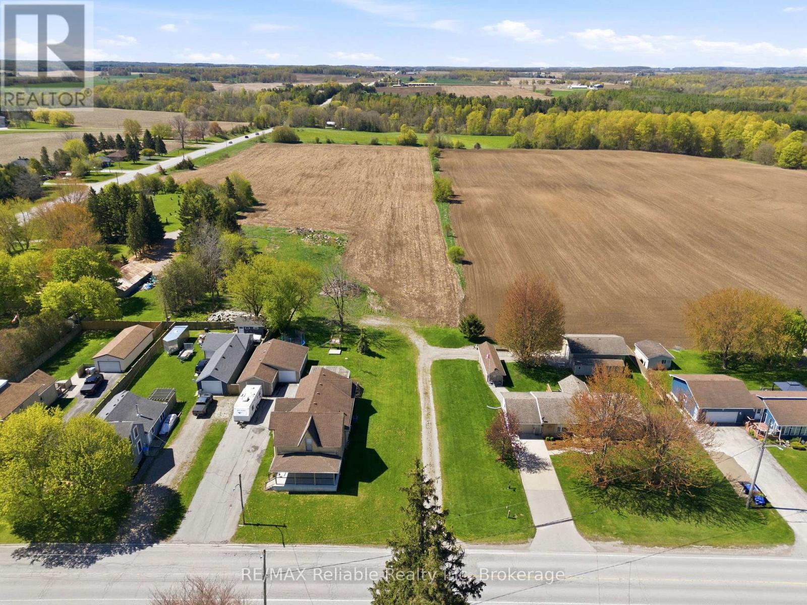 341 King's Road, Central Huron, Ontario  N0M 2H0 - Photo 15 - X13132958