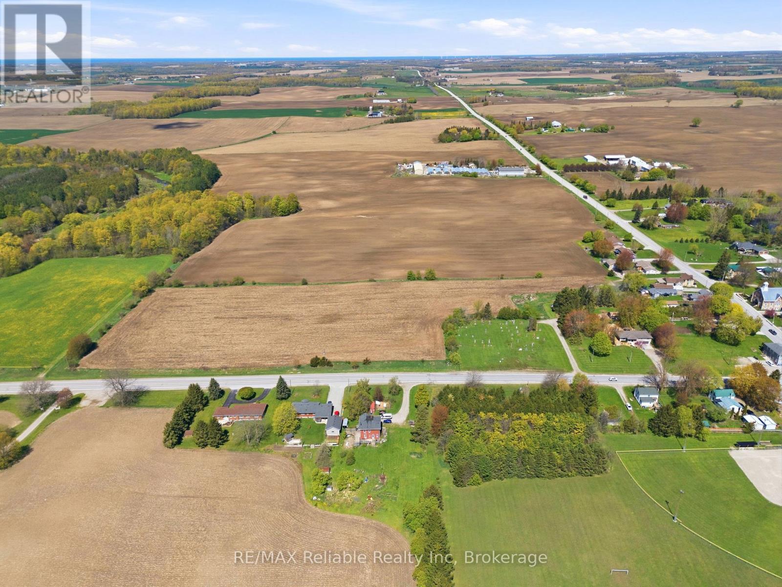 341 King's Road, Central Huron, Ontario  N0M 2H0 - Photo 16 - X13132958