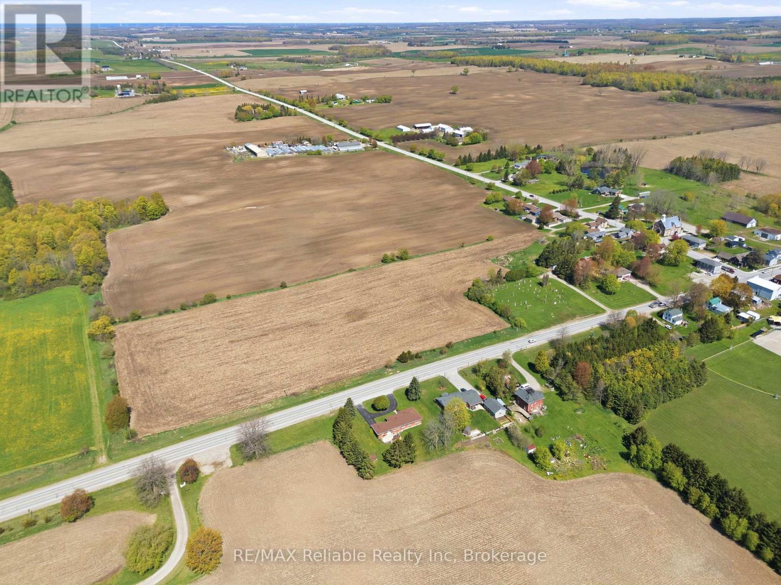341 King's Road, Central Huron, Ontario  N0M 2H0 - Photo 18 - X13132958