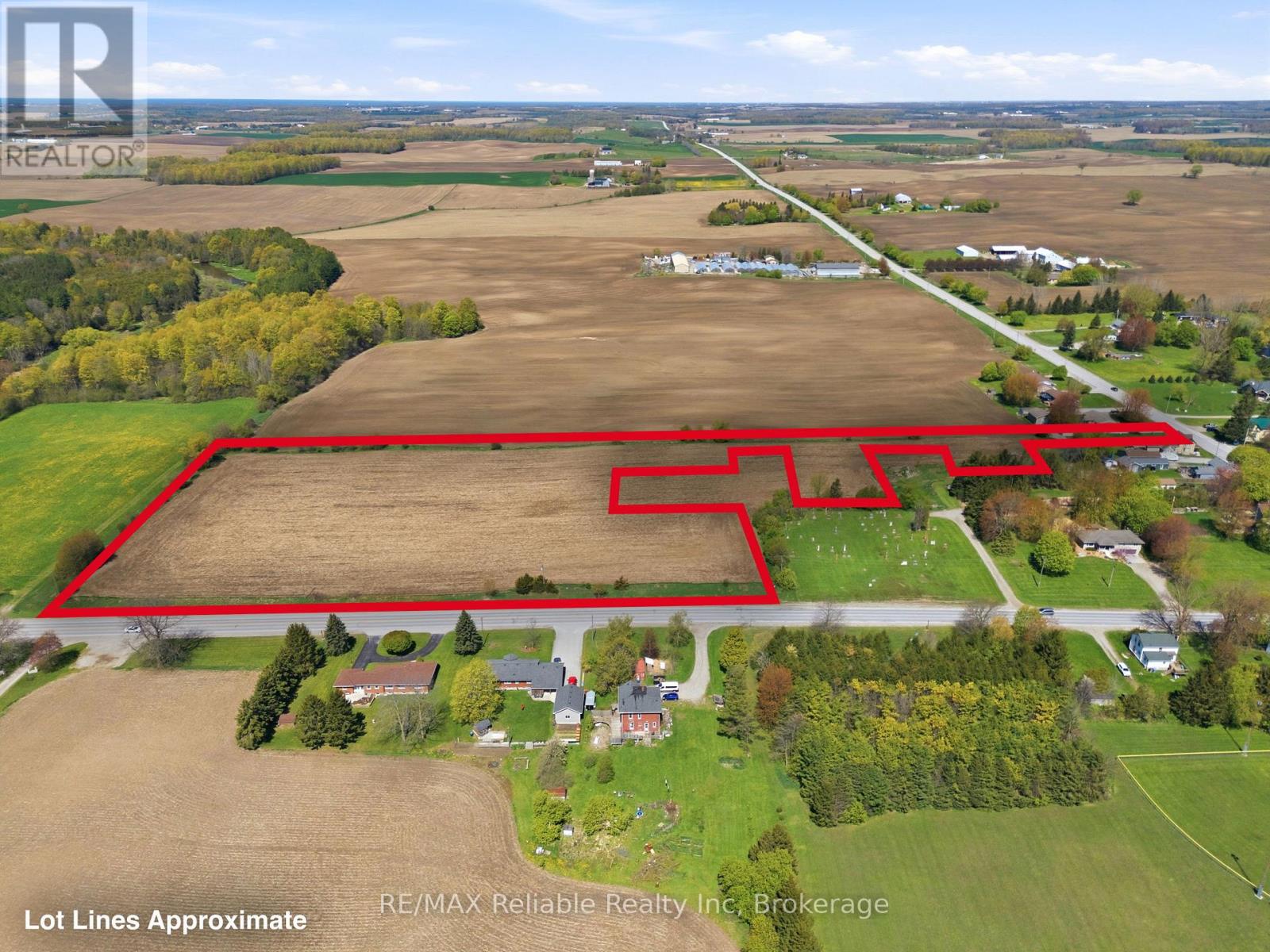 341 King's Road, Central Huron, Ontario  N0M 2H0 - Photo 7 - X13132958