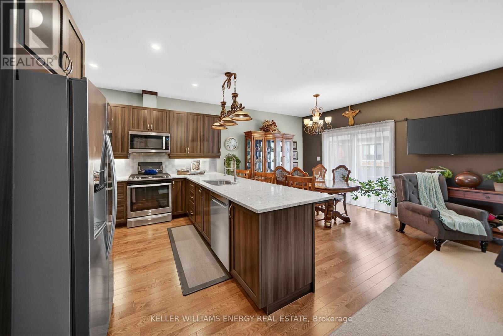 32 Curtis Street, Prince Edward County, Ontario  K0K 2T0 - Photo 11 - X13132884